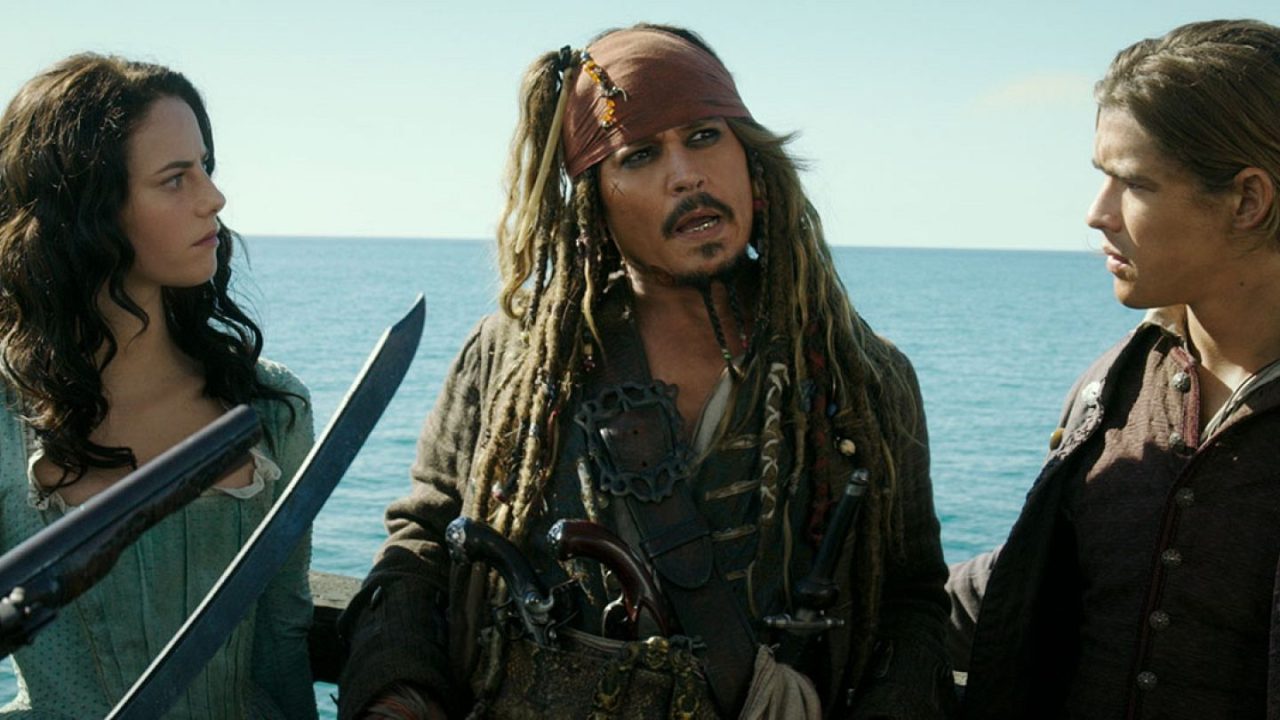 Quanto tempo demoraria para assistir todos os filmes de Piratas do Caribe