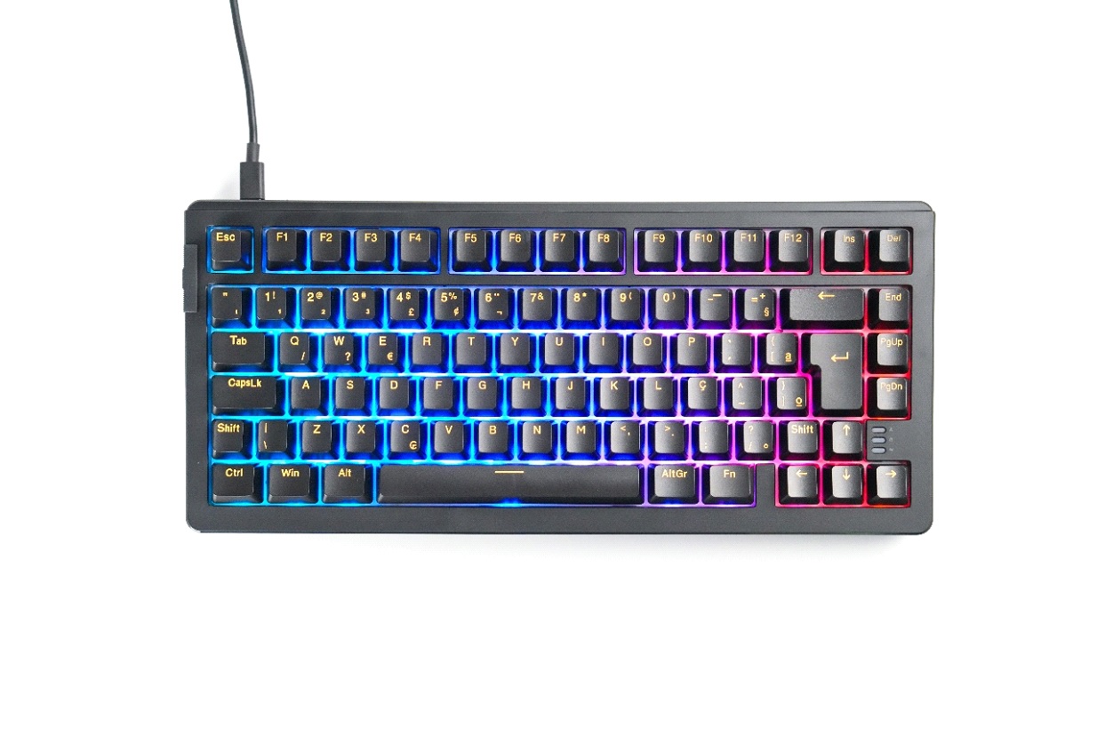 Joystick, mouse e teclados: conheça os novos periféricos Zeenix da Tec Toy