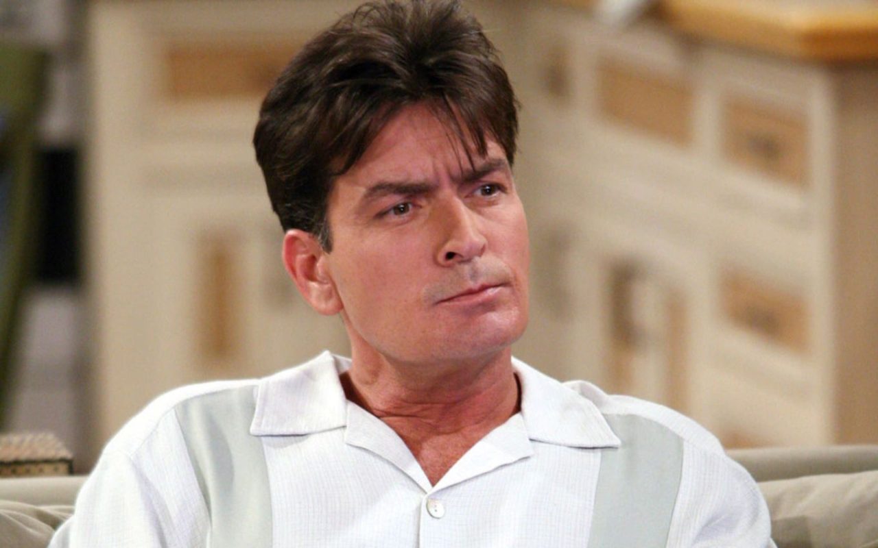 Charlie Sheen revela por que ele queria uma continuação de Two and a Half Men