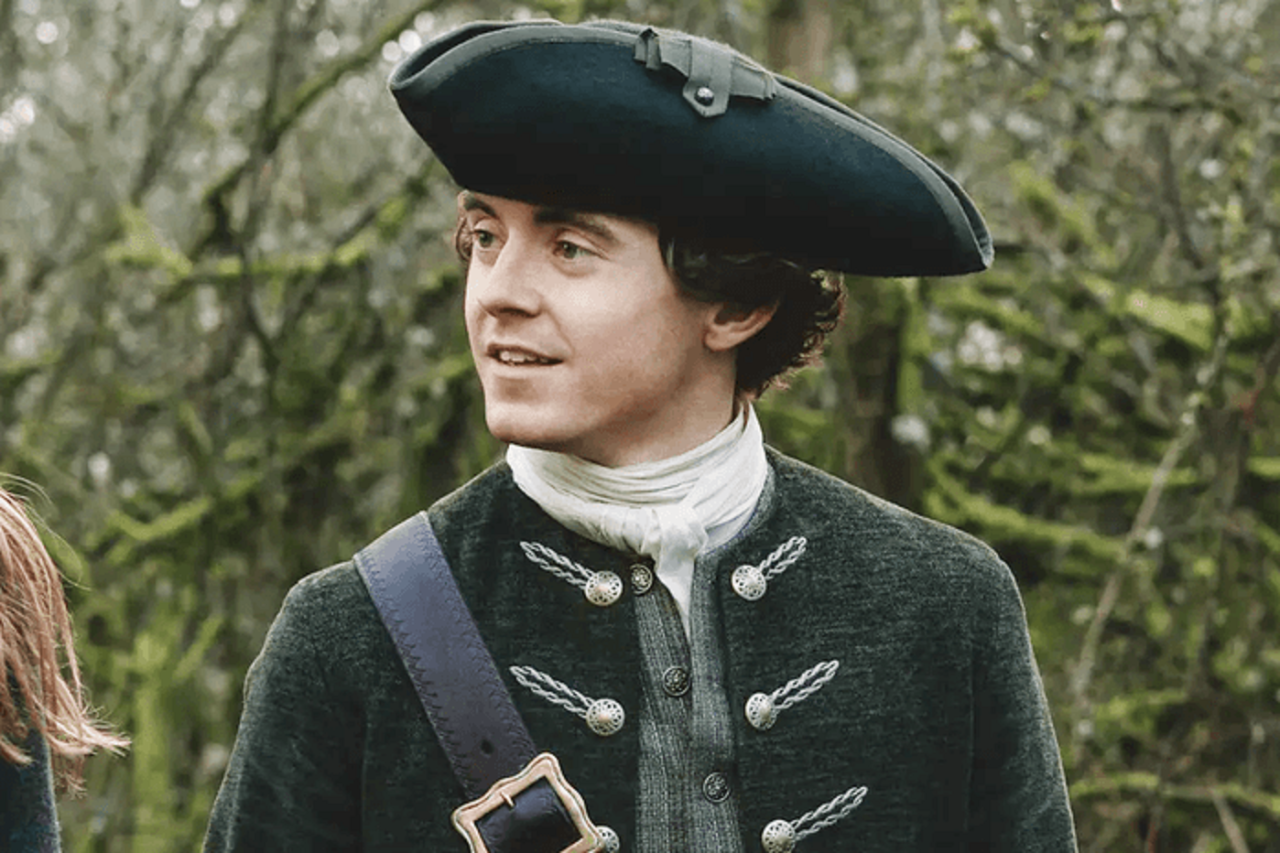 Elenco de Outlander: Blood of My Blood revela bastidores da chocante morte no final da 1ª temporada