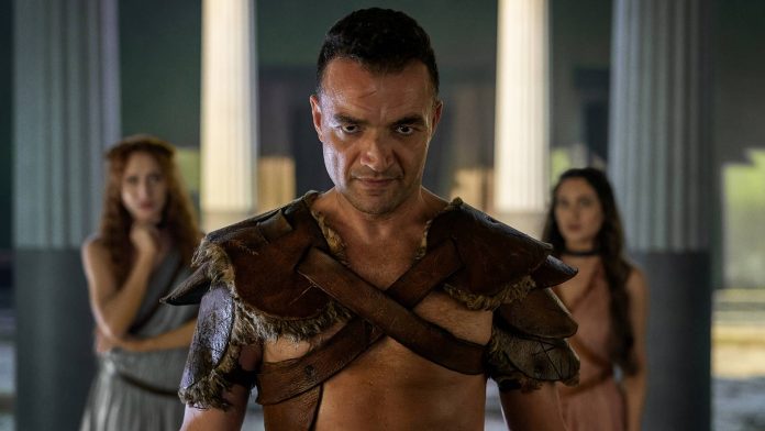 Spartacus House of Ashur Novo trailer de Spartacus: House of Ashur revela violência, política e sede de vingança