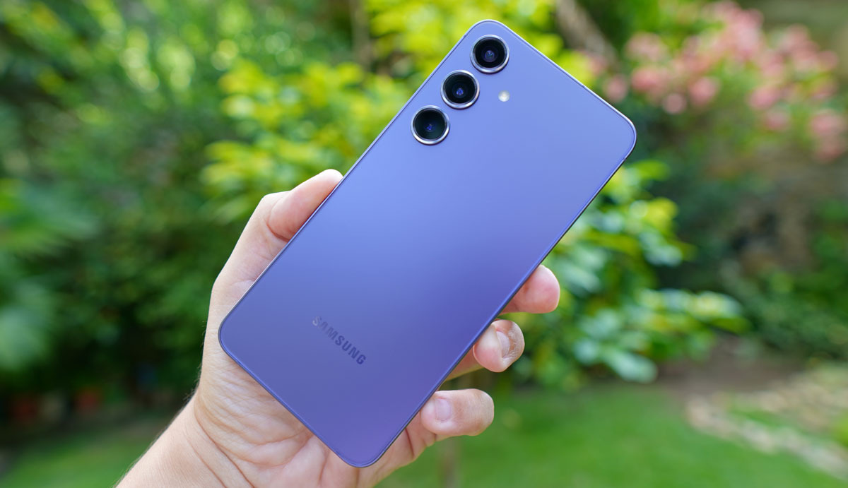 Galaxy S24 em oferta por R$ 2499 com cupom