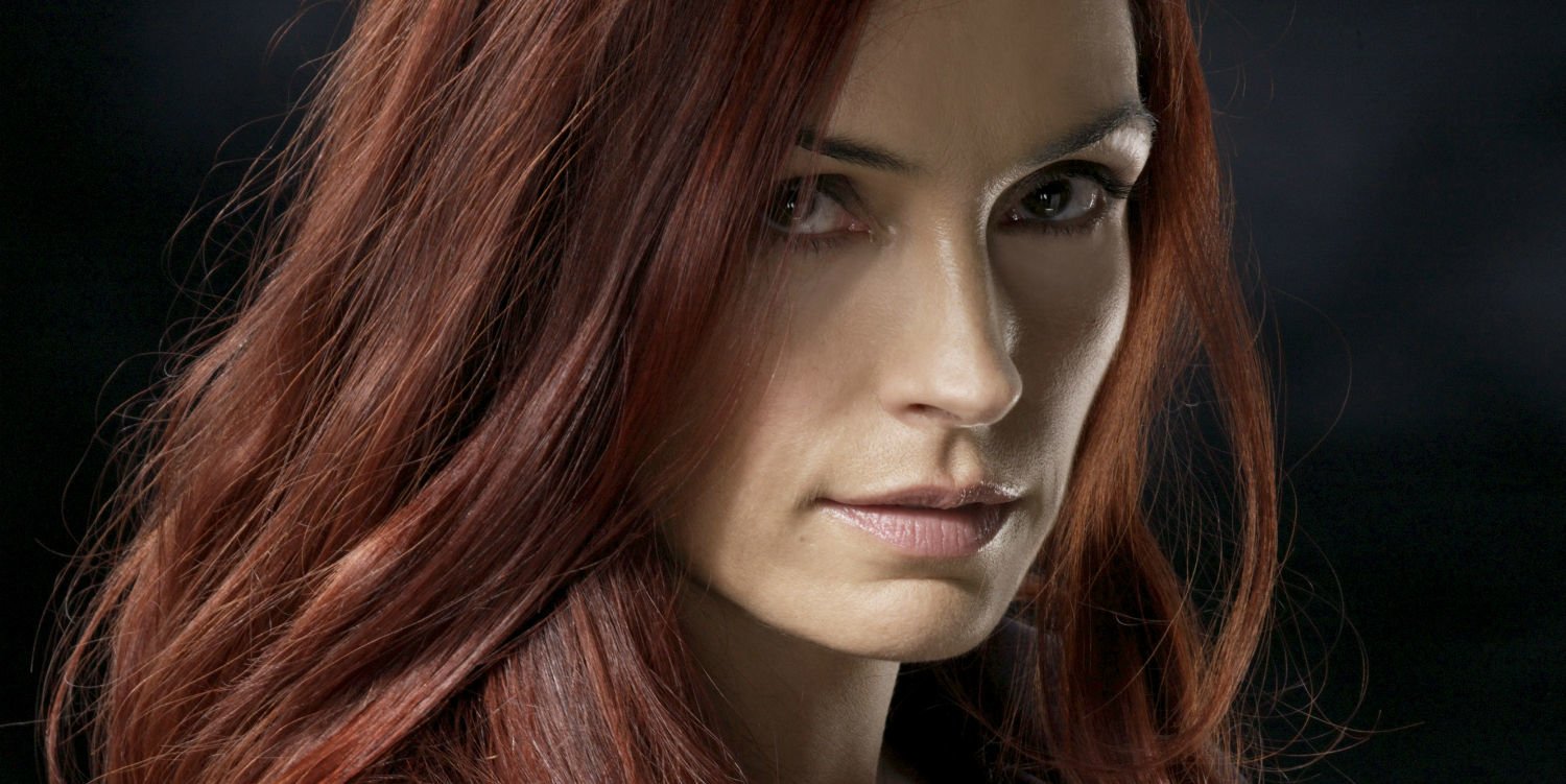Famke Janssen revela nunca ter sido convidada pela Marvel para retornar como Jean Grey