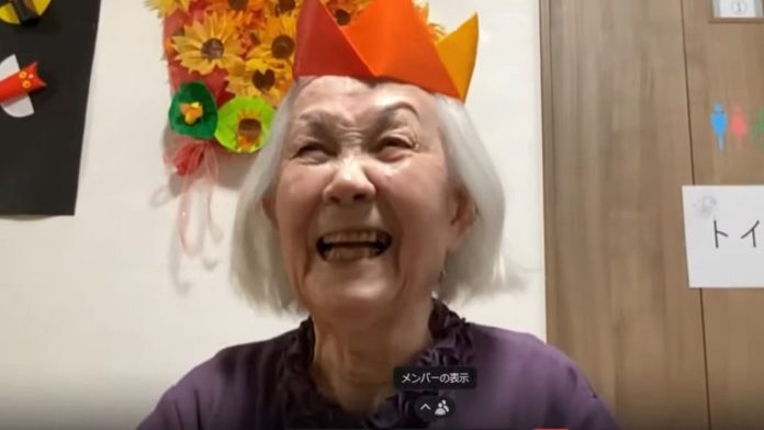 92-year-old-grandma-wins-Tekken Vovó de 92 anos vence torneio de Tekken 8 e viraliza no Japão