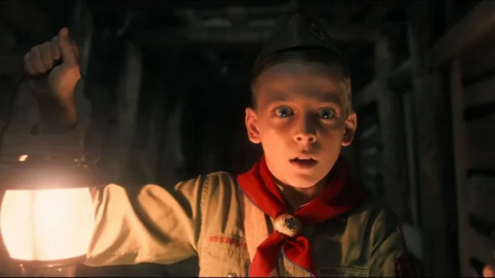 O que há dentro da maleta encontra por Henry Creel em Stranger Things