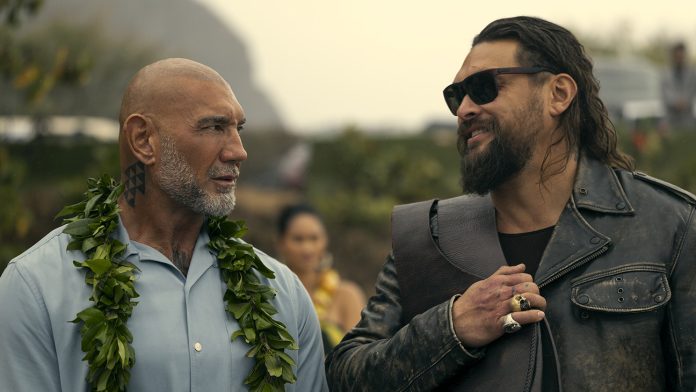 Entenda o final de Dupla Perigosa, novo filme com Dave Bautista e Jason Momoa