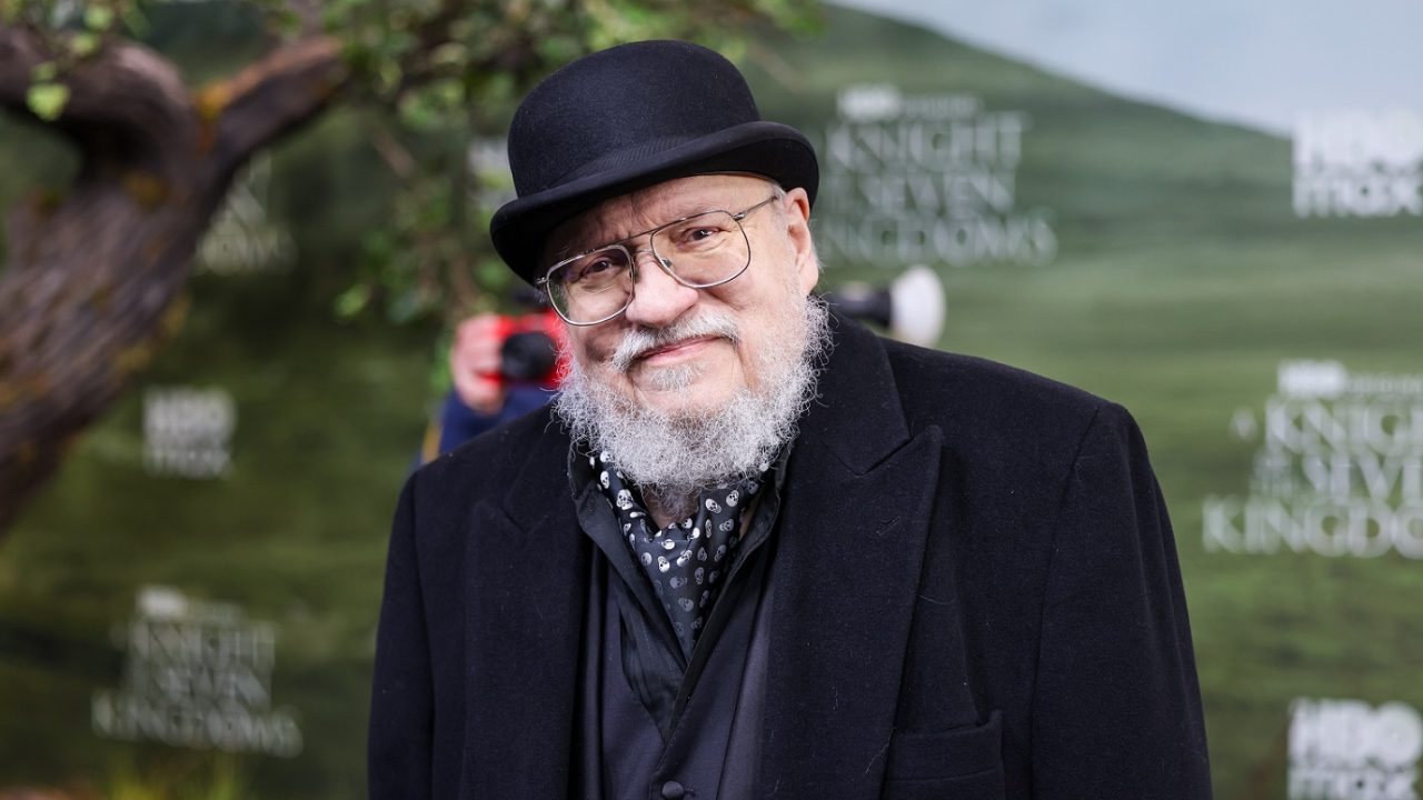 George R.R. Martin admite ter um péssimo relacionamento com o showrunner de House of the Dragon