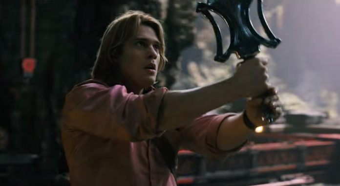 Mestres do Universo recebe primeiro teaser trailer com Nicholas Galitzine como He-Man