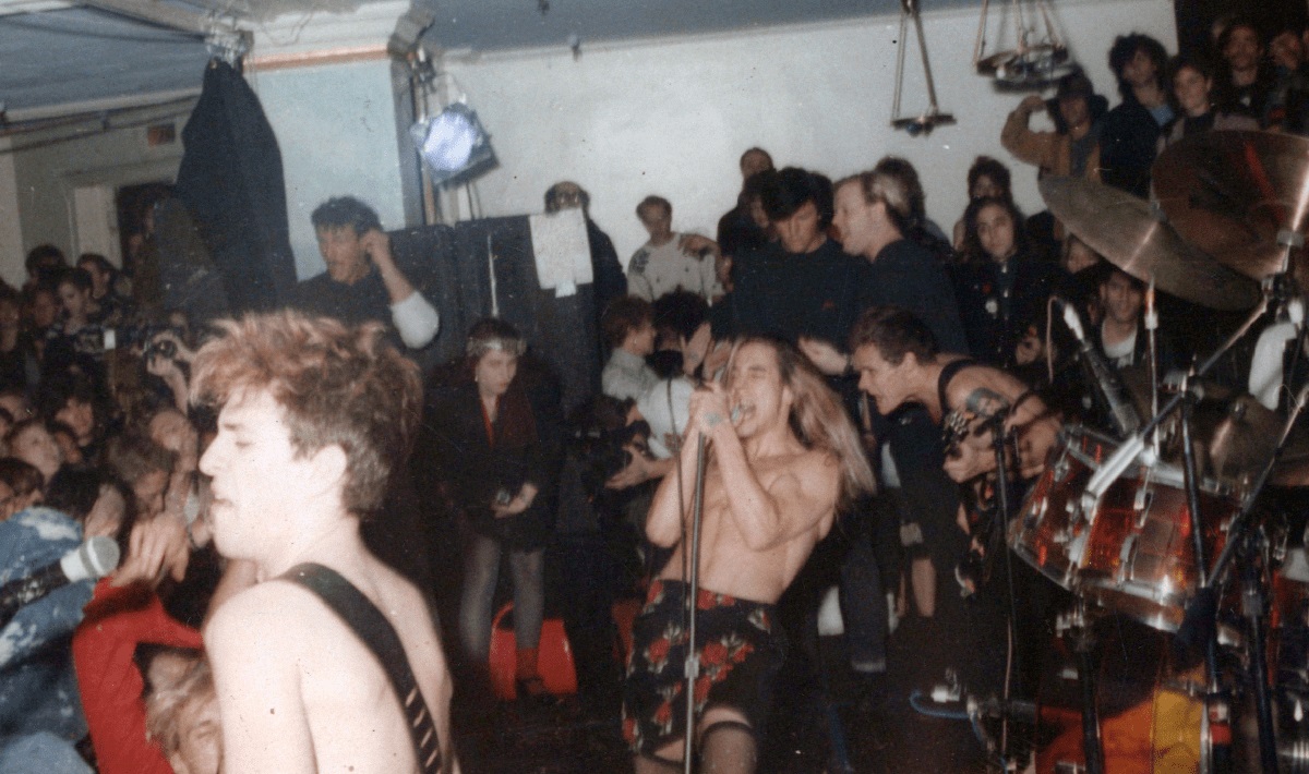 Netflix anuncia documentário de Red Hot Chili Peppers