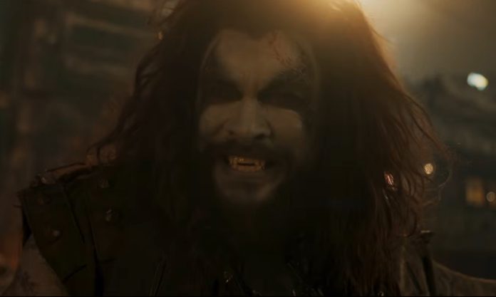Supergirl ganha novo teaser focado inteiramente no Lobo de Jason Momoa