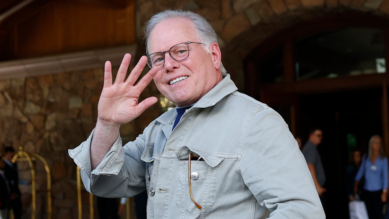 David Zaslav receberá mais de US$ 800 milhões pela venda da Warner Bros. Discovery