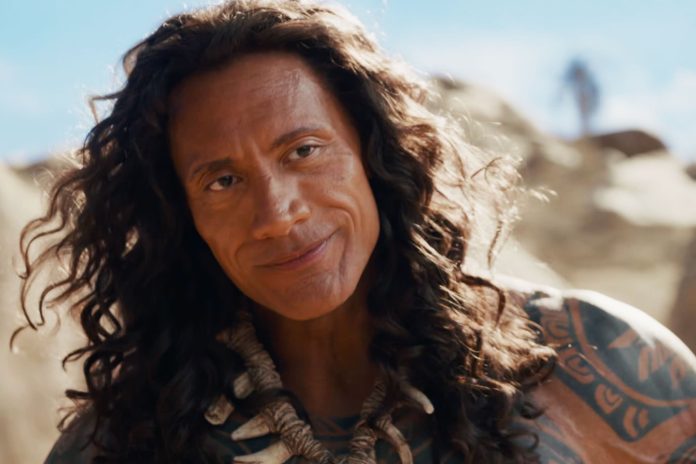 Dwayne Johnson responde críticas à peruca de Maui em Moana e explica por que visual não será alterado