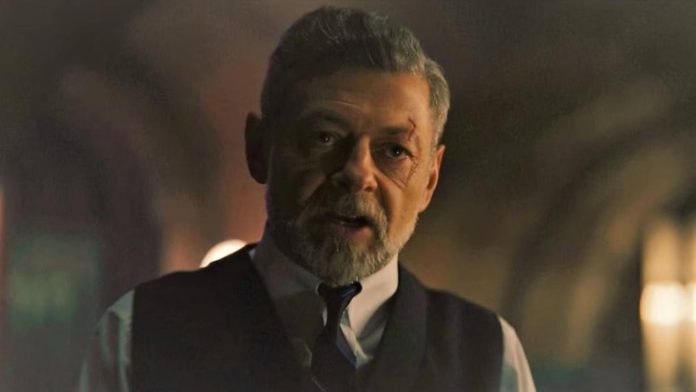 Andy Serkis (3) Andy Serkis volta como Alfred em The Batman II e indica foco maior no personagem