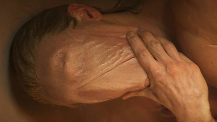 Cara-de-Barro ganha teaser trailer brutal e revela terror corporal inédito da DC Studios