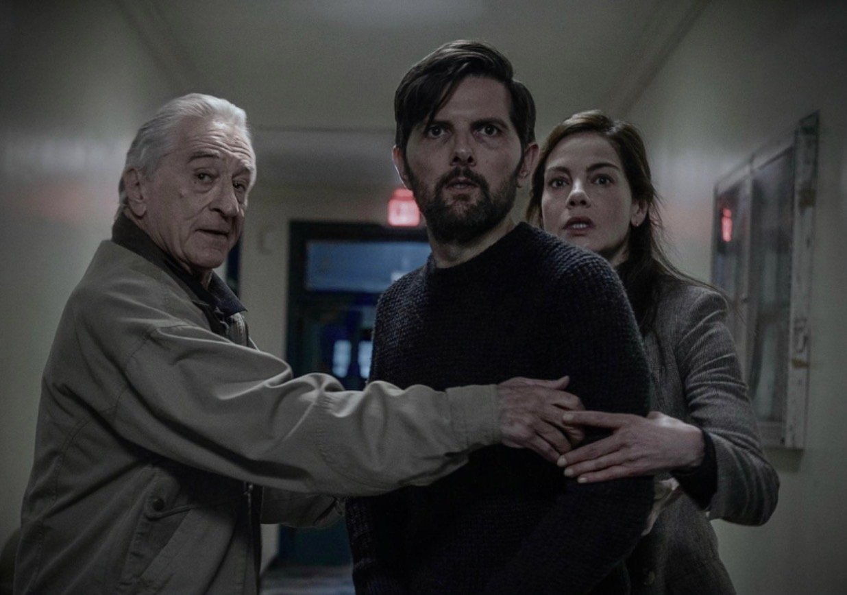 Netflix revela primeiras imagens de O Homem-Sussurro com Robert De Niro e Adam Scott