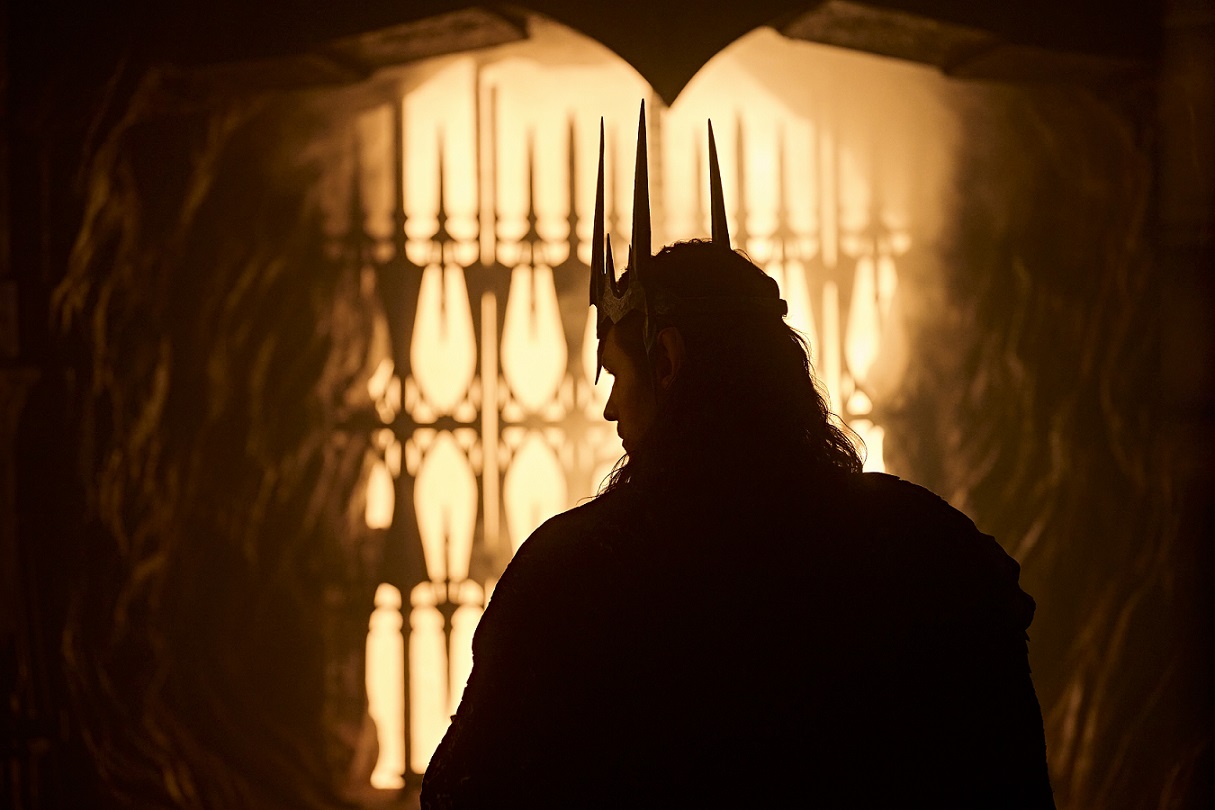 3ª temporada de O Senhor dos Anéis: Os Anéis de Poder ganha data de estreia e imagem inédita de Sauron