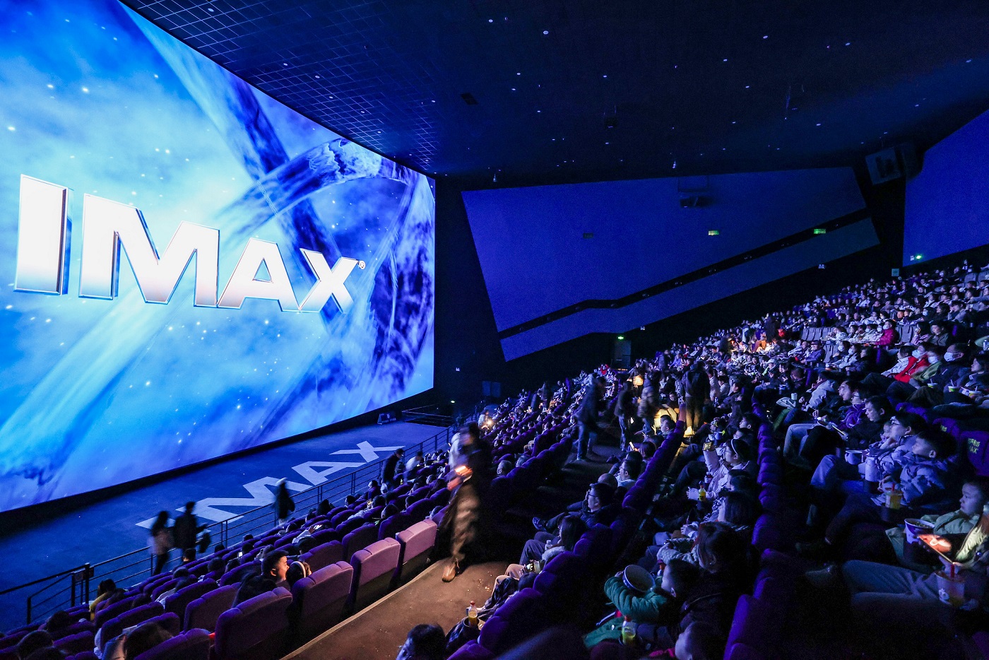 IMAX está à venda? Empresa inicia conversas com potenciais compradores em meio a recordes de bilheteria 