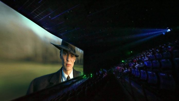 IMAX está à venda? Empresa inicia conversas com potenciais compradores em meio a recordes de bilheteria