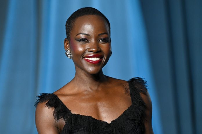 A Odisseia revela papel duplo de Lupita Nyong'o e confirma Samantha Morton como Circe