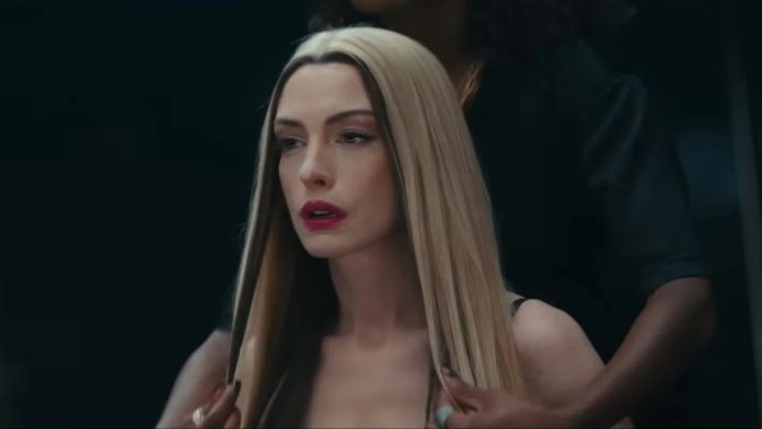 Anne Hathaway quase abandonou Mother Mary após ver as próprias gravações: 