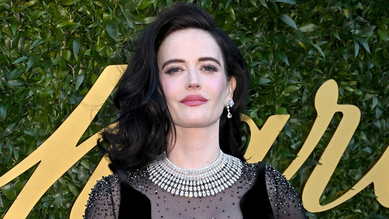 Eva Green é hospitalizada após acidente nas gravações de Wandinha