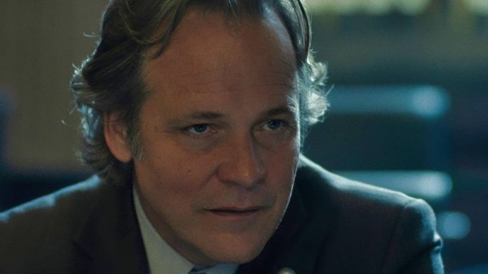 3ª temporada The Last of Us escala Peter Sarsgaard para papel inédito