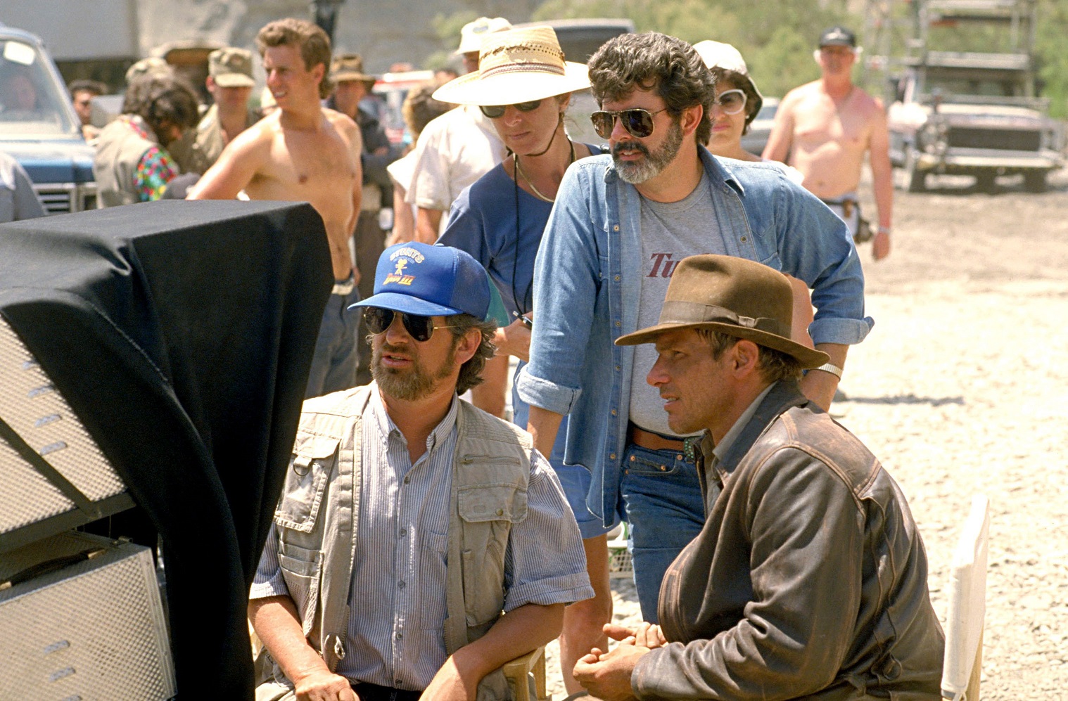Steven Spielberg revela que tentou dirigir 007 duas vezes e foi recusado: 
