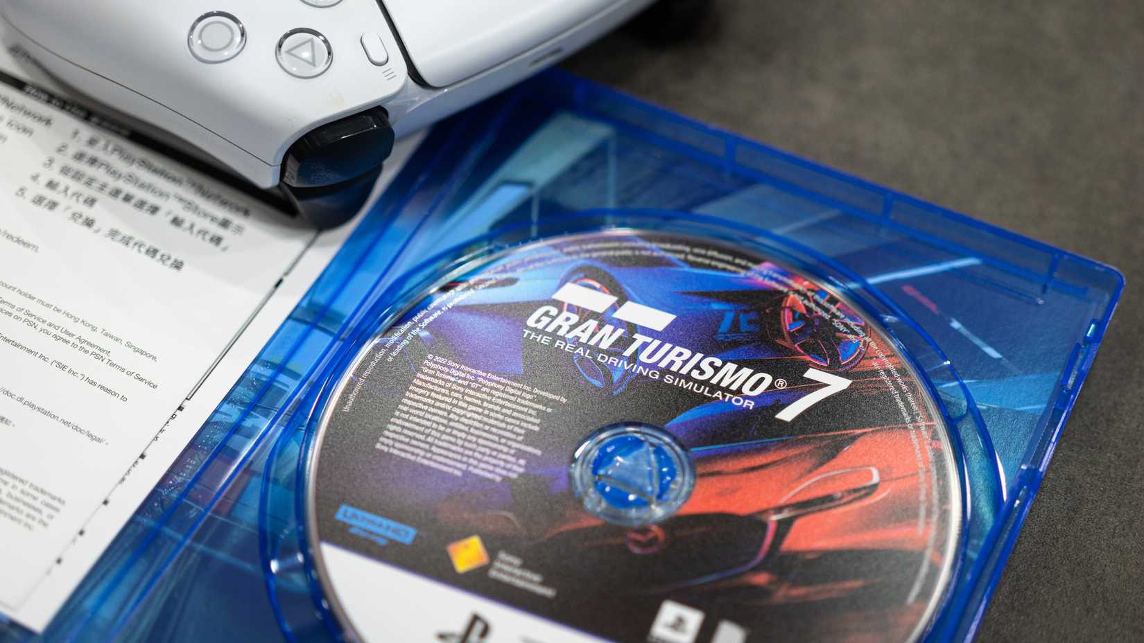 Fim da mídia física do PlayStation pode enterrar mercado bilionário de jogos usados, apontam analistas