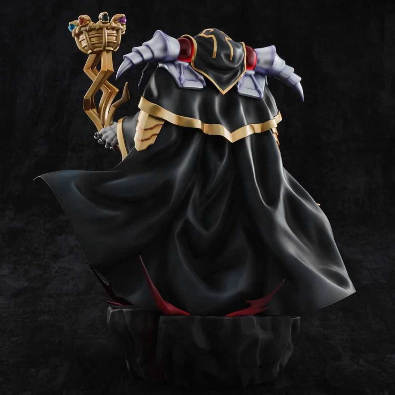 Overlord revive série isekai com figure de 10º aniversário prevista para 2027