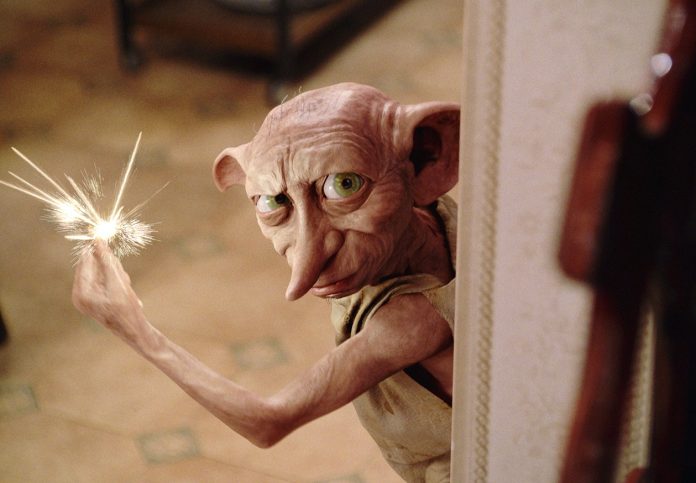 Protesto de fãs de Harry Potter obriga desvio de cabo submarino bilionário no Reino Unido
