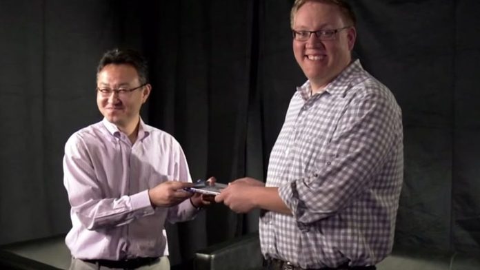 Ex-chefe-do-PlayStation-elogia-Xbox-por-solucao-para-preservar-jogos-fisicos-no-futuro-digital