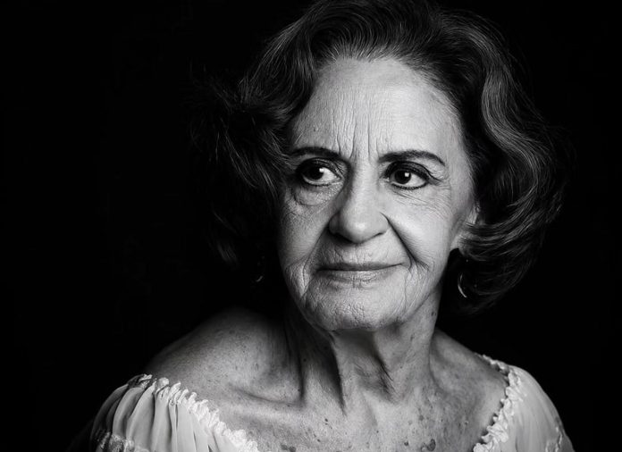 Laura Cardoso, pioneira da TV brasileira, morre aos 98 anos