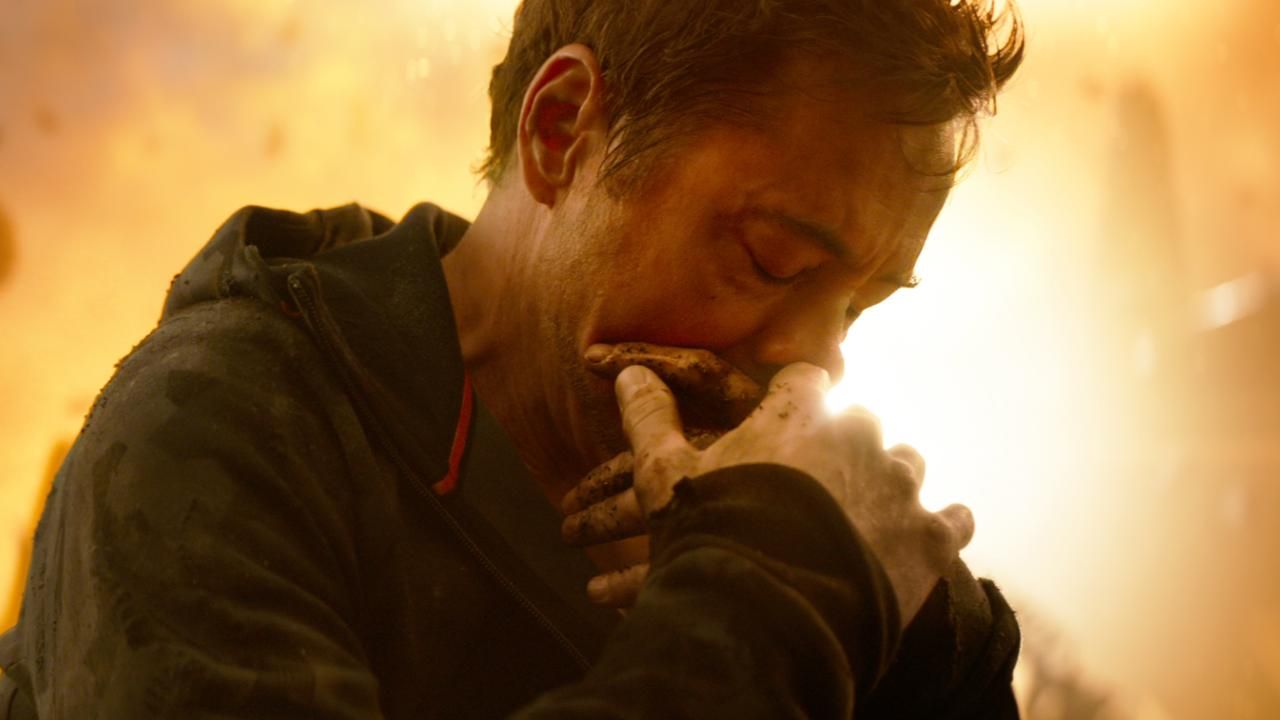 Joe Russo revela que cena da morte do Homem-Aranha em Vingadores: Guerra Infinita foi mudada no dia da filmagem