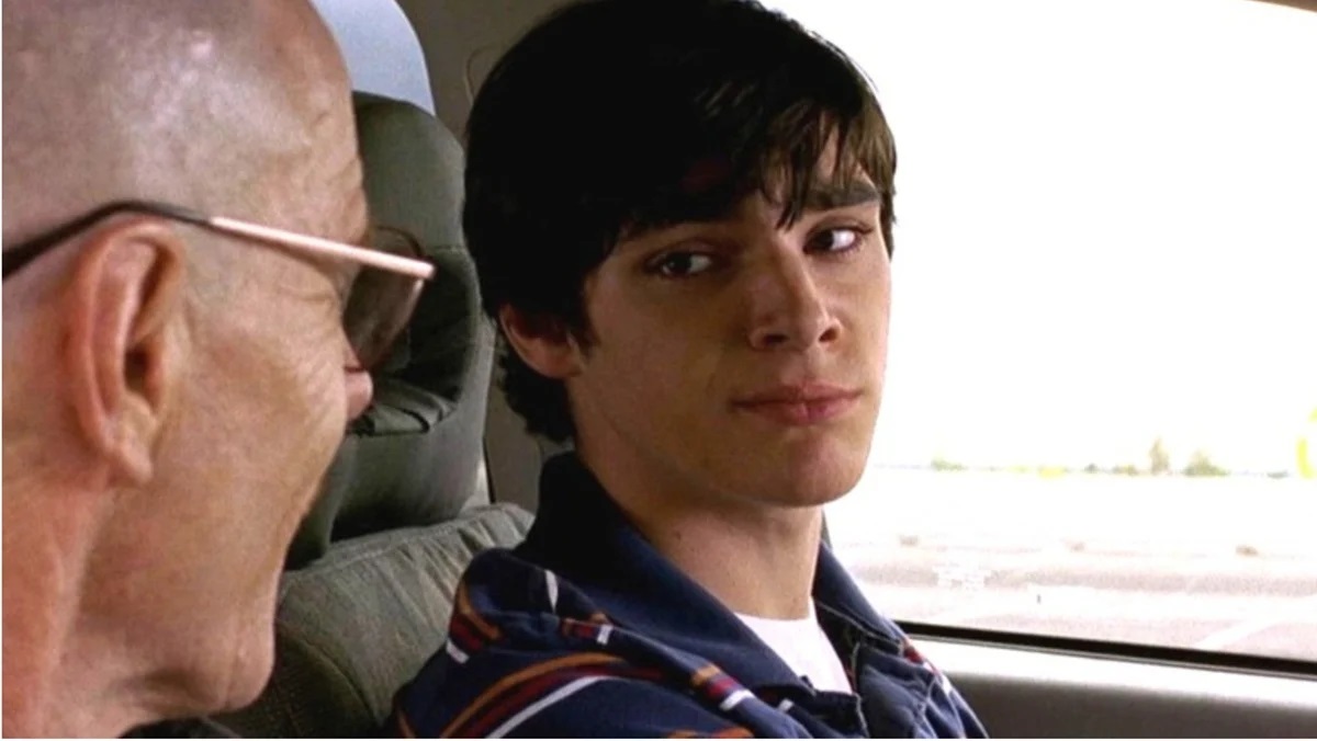 Causa da morte de RJ Mitte, o Walter White Jr. de Breaking Bad, é confirmada