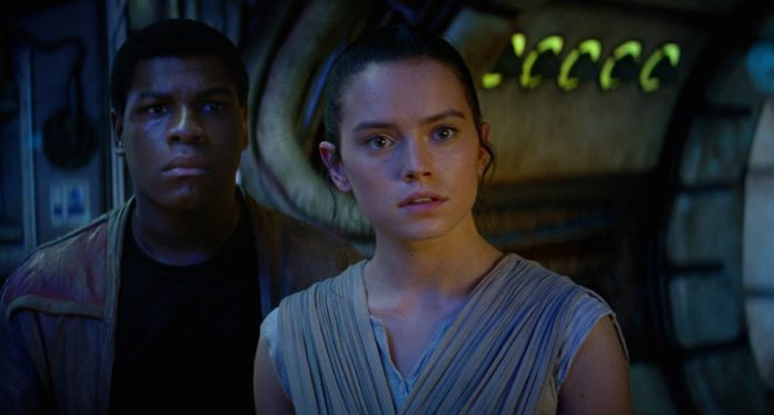 Ben Affleck confirma que recusou dirigir Star Wars: O Despertar da Força