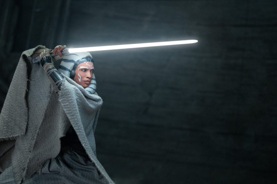 Ahsoka em cenário desconhecido na 2ª temporada da série