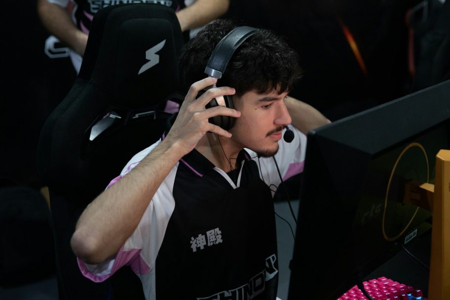 Snax durante sua carreira no Counter-Strike